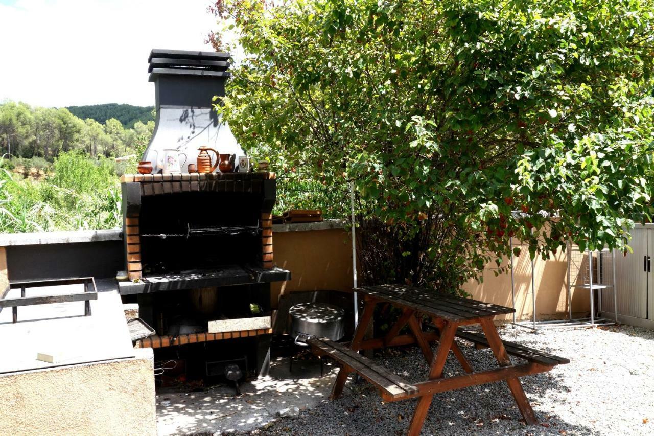 Can Vinyals Holiday Home Castellar Del Valles Zewnętrze zdjęcie